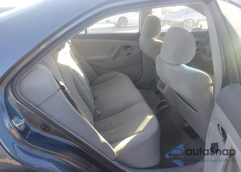 2008 Toyota Camry Le z USA, uszkodzony, nr VIN 4T1BE46K78U787832